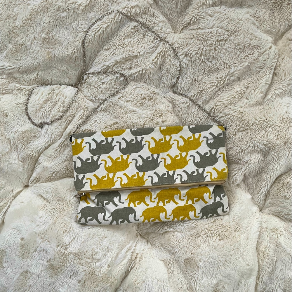 Lucky Elephant canvas purse/ bag chartreuse yellow and gray pattern silver chain